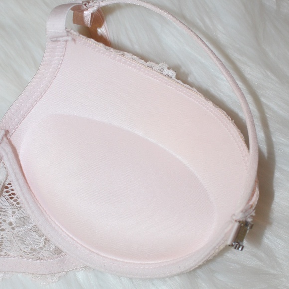 Pink, push up lace clasps in the front bra - Picture 5 of 6